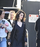 Selena_Gomez_-___fiance_Benny_Blanco_are_seen_on_set_in_Los_Angeles2C_California__02222025_07.jpg