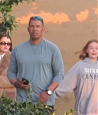 Selena_Gomez_-___her_sister_Gracie_were_spotted_leaving_Nobu_restaurant_in_Malibu2C_California__0130202421.jpg