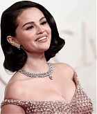Selena_Gomez_-_at_the_97th_Annual_Academy_Awards_at_Dolby_Theatre_in_Hollywood2C_California_-_March_22C_2025_06.jpg