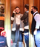 Selena_Gomez_-_exiting_a_restaurant_in_Los_Angeles2C_February_272C_202200004.jpg