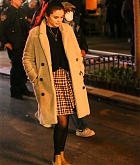 Selena_Gomez_-_films_a_night_scene_for_her_upcoming_project_Only_Murders_In_The_Building_In_New_York2C_03302021_03.jpg