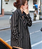Selena_Gomez_-_in_NYC_on_September_26-11.jpg