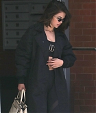Selena_Gomez_-_in_NYC_on_September_28-13.jpg