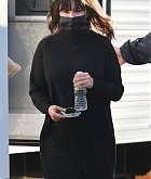 Selena_Gomez_-_is_seen_filming_Only_Murders_in_the_Building_season_3_in_New_York_City2C_0118202302.jpg