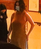 Selena_Gomez_-_leaving_Sunset_Tower_with_friends_in_Los_Angeles2C_California__1101202101.jpg