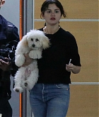 Selena_Gomez_-_leaving_a__Shark_Tank__filming_studio_with_her_puppy_in_West_Hollywood_September_232C_2019-01.jpg