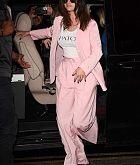 Selena_Gomez_-_out_and_about_in_London2C_UK_12122019-07.jpg