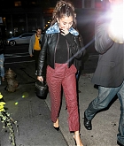 Selena_Gomez_-_out_and_about_in_New_York_11_Sept_2018-03.jpg