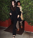 Selena_Gomez_-_out_to_dinner_at_Giorgio_Baldi2C_Santa_Monica_CA_-_July_132C_2025_06.jpg