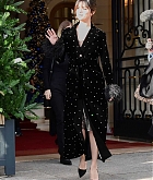 Selena_Gomez_-_seen_leaving_the_Ritz_hotel_in_Paris2C_France__12132019-05.jpg