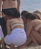 Selena_Gomez_-_seen_on_the_beach_in_Honolulu2C_HI__01012020-02.jpg
