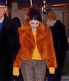 Selena_Gomez_-_seen_shooting_on_location_for_Only_Murders_in_the_building_in_New_York2C_01172021_10.jpg