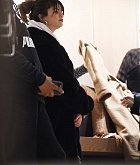 Selena_Gomez_-_seen_shopping_in_Covent_Garden_London_in_London2C_England__12112019-02.jpg