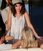 Selena_Gomez_-_stuns_as_she_soaks_up_the_sun_in_a_green_bikini_in_Hawaii2C_HI__12312019-07.jpg