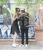 Selena_Gomez_-_with_The_Weeknd_in_Buenos_Aires_on_March_28-04.jpg