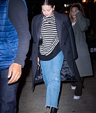 Selena_Gomez_Is_Spotted_Eating_At_Carbone_In_New_York_City_-_October_19_202201.jpg