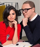 Selena_Gomez_X_Coach_Collection_-_Behind_The_Scenes-12.jpg