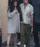 Selena_Gomez___Leaving_Nobu_in_Malibu_06152024_20.jpg