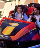 Selena_Gomez_at_Disneyland_in_Anaheim2C_California_-_050719-02.jpg