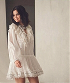 Selena_Gomez_x_Coach_2019-03.jpg