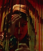 Selfish_Love_MV_36.jpg
