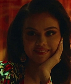 Selfish_Love_MV_53.jpg