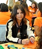 Step_up_with_coach_in_Los_Angeles_-_March_23-02.jpg