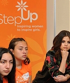 Step_up_with_coach_in_Los_Angeles_-_March_23-03.jpg