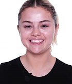 Summer_Day_To_Night_Makeup_With_Selena_Gomez_10.jpg