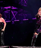 Taylor_Swift27s_Concert_-_May_19-04.jpg