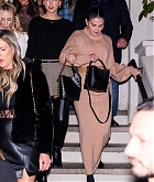 Taylor_Swift2C_Sophie_Turner2C_and_Selena_Gomez_-_Out_in_New_York_November_42C_202316.jpg