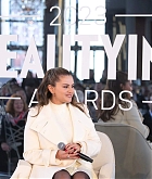 WWD_Beauty_New_York_City_-_December_7_28329.jpg