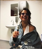 selena-04.jpg