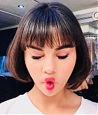 selena2018-04.jpg