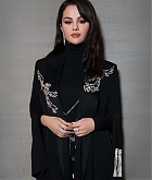 selena_02~0.jpg