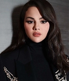 selena_03~0.jpg
