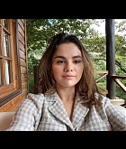 selena_11.jpg