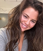 selena_22.jpg