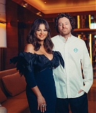 selena_282029.jpg