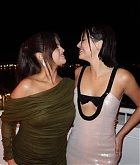selena_282929.jpg