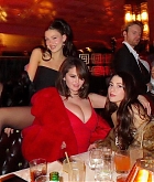 selena_284929.jpg