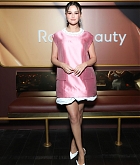 selena_gomez_-_seen_leaving_the_diamond_face_institute_after_a_beauty_session2C_beverly_hills_ca_-_march_312C_2026_2.jpg